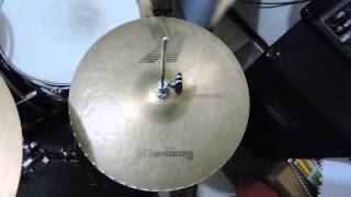 Video thumbnail for Zildjian K Mastersound Hi Hats 13" by BolaDrums