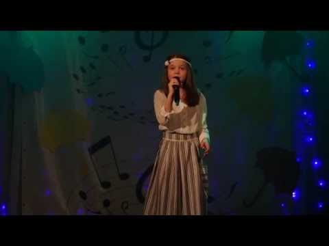 DĀRTA STEPANOVA - TUMŠA NAKTE