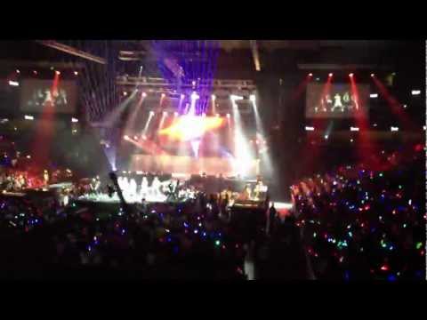 120520 Opening & SHINee Lucifer - SMTown Live 2012 Anaheim [fancam]