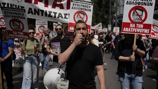 Grèce : le chômage augmente, les salaires restent bas