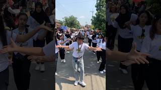 Download lagu Dj viral gusdur pendekar rakyat mp3