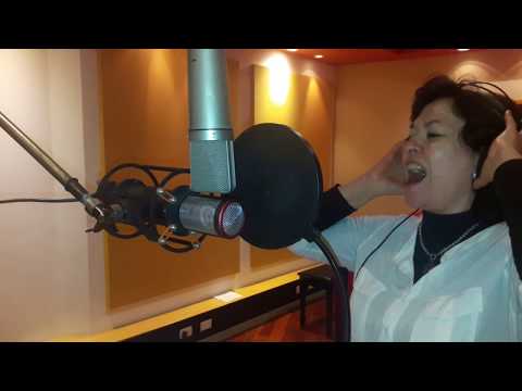 Claudia Carenzio - Camino hacia mi