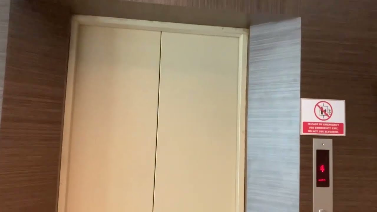 216 - Hyundai Traction Lift