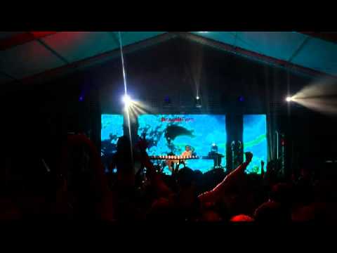 Vocal Trance & Dance Continuous Mix: August 2012 | DanceMFers PodCast #001