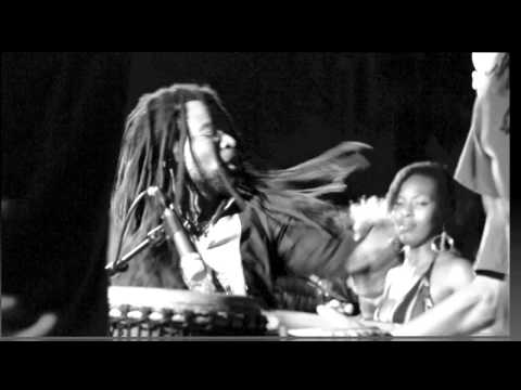 Rocky Dawuni + Afro Funke sound system