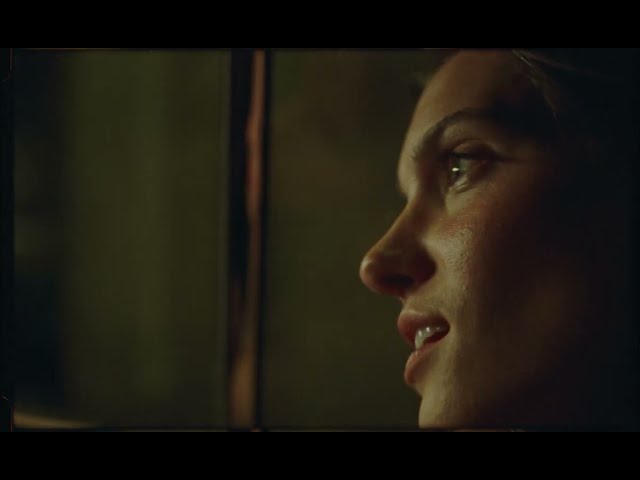 Video zu 'Feel Good' ansehen Video zu 'Feel Good' ansehen