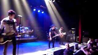 Sum 41 - Sick Of Everyone @ Angers - Chabada le 22 06 2011