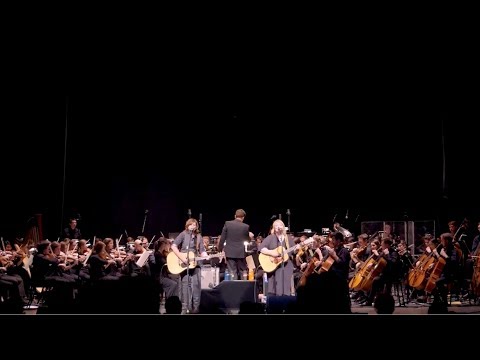 Indigo Girls - "Closer to Fine" (Live w/ The University of Colorado Symphony Orchestra)