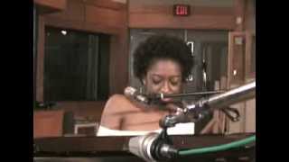 Nina Vidal - "Good Love" - Unplugged & Personal