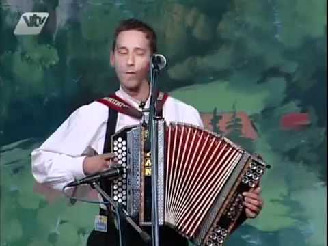 Ansambel Zreška pomlad   Življenje je roman