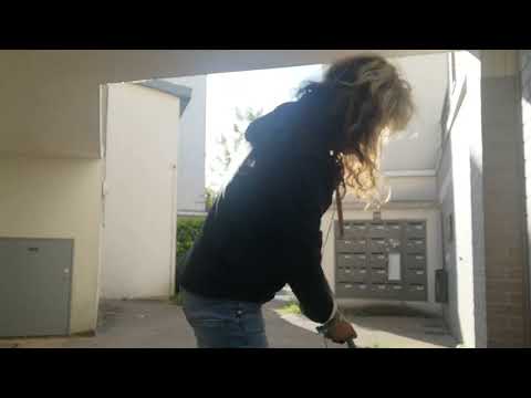 Le "maniaque" 😁 de la Propreté /L' Hygiène, a encore frappé ! 😂Cette fois ci... "il s'attaque" à..?