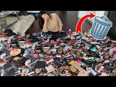 GETTING RID OF HALF OF MY MAKEUP COLLECTION | EXTREME CLEAN OUT 2019 Video