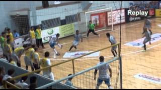 preview picture of video 'Gráfica 3 de Maio 5 x 5 Loes Futsal - 30º Torneio de Verão de Futsal Indaial 2015'