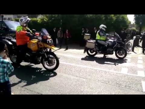 Belzer Rebbe's Grand Arrival On Historic Visit To England - May, 2017