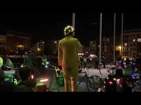 Critical mass - GLOW edition - 25 november 2022.