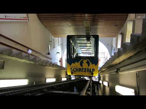 Standseilbahn 7270.01 Davos - Schatzalp Einfahrt Bergstation - Funicular