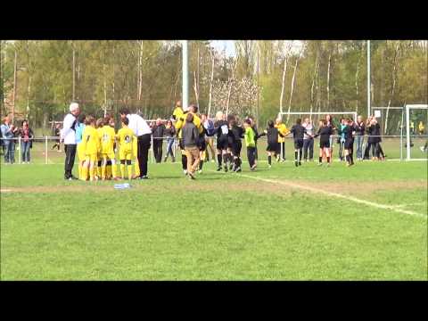 Jesper bij U11 Lierse kampioen 2012-2013