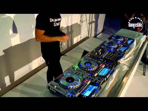 Laidback Luke’s Hour-Long ‘Real DJing’ Seminar @ Dancefair