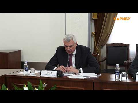 Губернатор Сергей Носов добивается доступности авиаперевозок для жителей Колымы