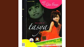 Download lagu Antara Senyum dan Perang mp3