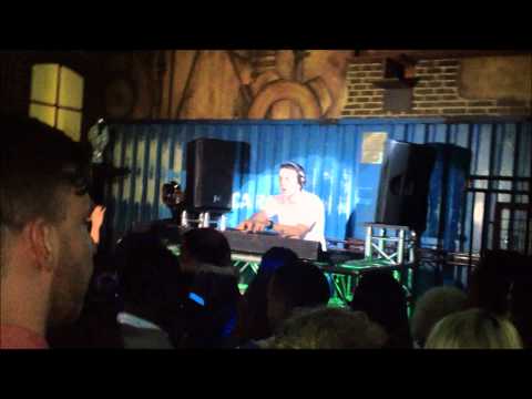 Nicolas Corbin first set @ Final ´Baas Van Het Plein´ DJ contest 19-4-2012