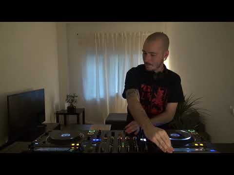 Victor Fernandez #HomeSessions #Quarantine #StaySafe