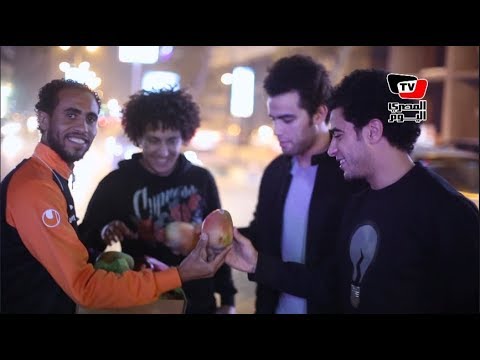 عمر جابر يلبي أمنية أحسن لاعب في العالم للصم ويهديه قميص الزمالك.. والمانجو مفاجأة «الجزار»