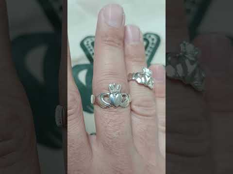 Men's Claddagh Rings #claddagh #mensjewelry