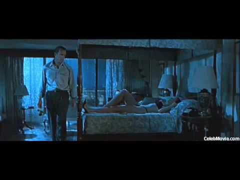 Jamie Lee Curtis bailando un Strip Tease