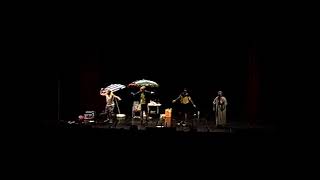 Los pibitos de los botellones…pero estos son de Cadi ¡Cojone! – Primera Semifinal – COAC 2002