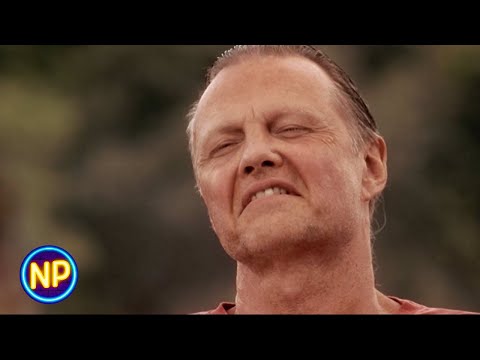 Jon Voight Makes a Creepy Face at JLo | Anaconda