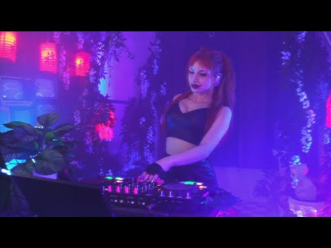 DARK TECHNO SET - FROM CHILL TO PEAKTIME