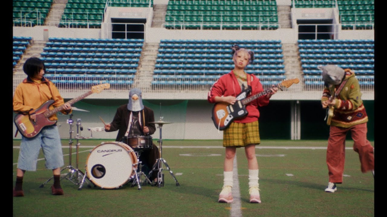 ん・フェニ「SCREW IN MY HEAD」Music Video