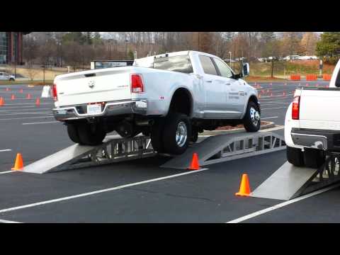 Frame Twist Test: 2014 Ram 3500 vs. 2014 Ford F350 Video