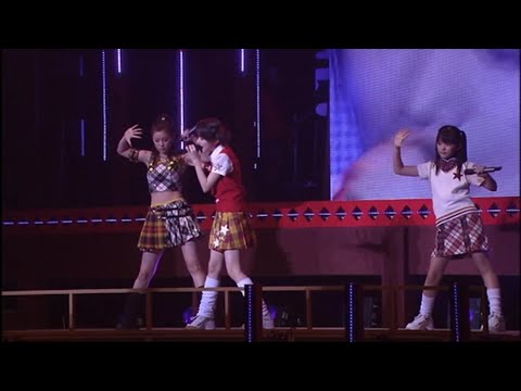 FIRST KISS / 田中れいな・松浦亜弥・鈴木愛理 (Hello! Project 2005 Winter　～A HAPPY NEW POWER! 紅組～)