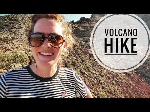 HIKING up VOLCANO Monte Corona on recup day! - #cycling Lanzarote