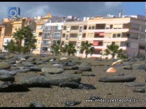 Estepona mantiene sus banderas azules en las playas de La Rada, el Cristo y el Padrón