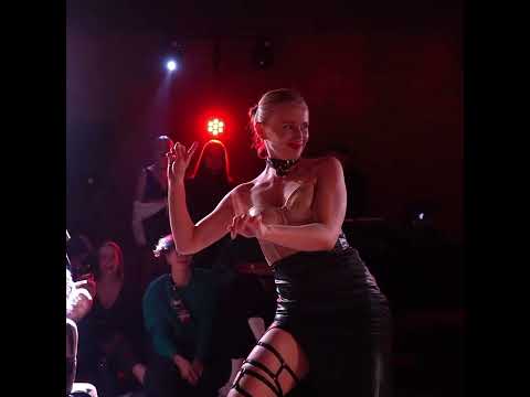 Taya | Waacking judge demo | GIVEit2U