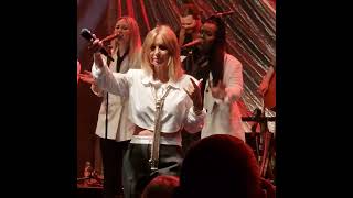 Louise Redknapp Live  - Stuck in the middle with you - 1st June 2023