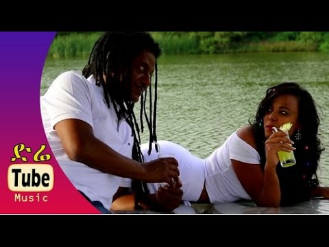 Zeleke Gessesse - Akkam Yaa Demee - New Ethiopian Afaan Oromoo Music Video 2015