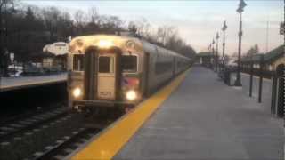 preview picture of video 'NJ Transit Main & Bergen County Line Trains at Ridgewood'