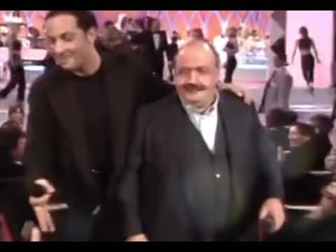 Fiorello dedica Se telefonando a Maurizio Costanzo ( da Viva Rai 2  27/02/2023)