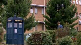 Doctor/Martha ~ Time Travel Is Lonely