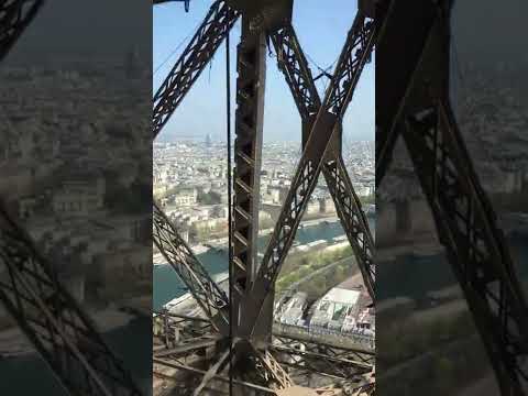 Eiffel Tower Elevator. Floor 2 to Top Floor