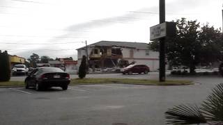 preview picture of video 'September 27 2012 Spring Lake North Carolina Building Demolition'