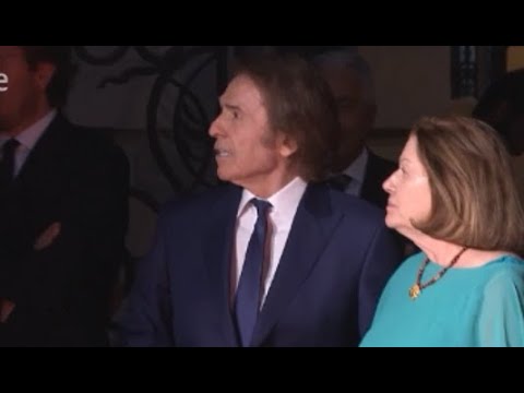 Raphael feliz por la reconciliación de su hijo Manuel Martos y Amelia Bono.23.6.2022viva-raphael.com