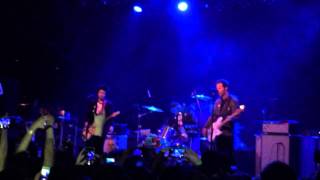 Sweet Children Green Day Introduction Walking Out On Stage. House of Blues Cleveland Ohio 4/16/15 L
