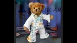 TEDDY BEAR (I just wanna be your)