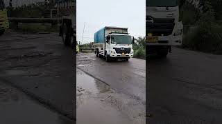 Download lagu RAIN BRINGS WORRY TO THE HEART #automobile #truckdriver #storywa #onlinedriver #busmania #shaking... mp3
