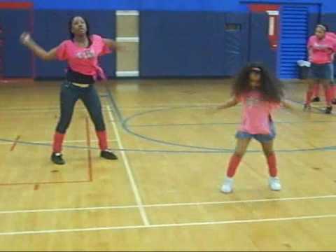 StaJ N StAJeTtEs performing,www.myspace.com/stajgirls